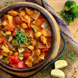 تكة دجاج طاجن Chicken Tikka Tajine