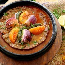 كباب لحم طاجن خاص Special Meat Kabab Tajine