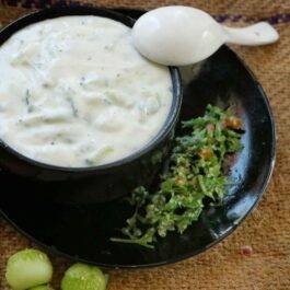 سلطة الخيار باللن او الروب Cucumber yoghurt salad